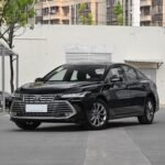 Toyota Avalon 2.0L versión de entrada 2026