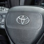 Corolla Sharp 2026 2.0L híbrido eléctrico inteligente con motor dual Pioneer Edition