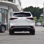 Toyota Crown Kluger 2026 2.0T AWD versión Jinyao