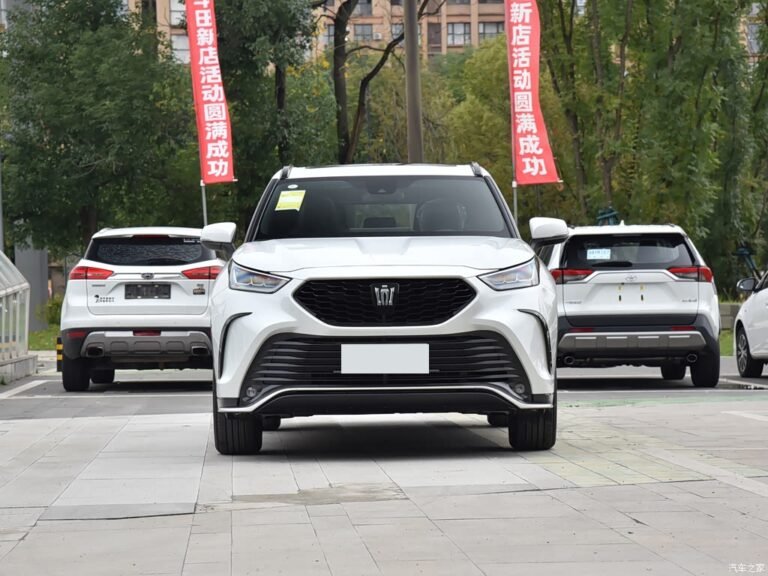 Toyota Crown Kluger 2026 2.5L HEV AWD versión Luxury