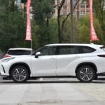 Toyota Crown Kluger 2026 2.5L HEV AWD versión Luxury