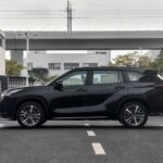 Toyota Crown Kluger 2026 2.5L HEV tracción delantera versión Luxury