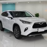 Highlander 2026 2.5L híbrido eléctrico inteligente de doble motor con tracción en las cuatro ruedas versión de lujo 7 asientos