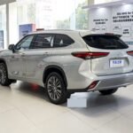 Highlander 2026 2.5L híbrido eléctrico inteligente de doble motor con tracción en las cuatro ruedas versión de lujo 7 asientos