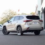 Highlander 2026 2.5L híbrido eléctrico inteligente de doble motor con tracción en las cuatro ruedas versión premium 7 asientos