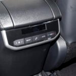 Highlander 2026 2.5L híbrido eléctrico inteligente de doble motor con tracción en dos ruedas versión de lujo 7 asientos
