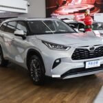 Highlander 2026 2.5L híbrido eléctrico inteligente de doble motor con tracción en dos ruedas versión de lujo 7 asientos