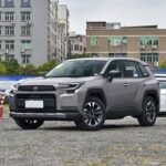 Toyota RAV4 híbrido 2.0L tracción delantera versión Luxury 2026