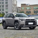 Toyota RAV4 híbrido 2.0L tracción delantera versión Luxury 2026